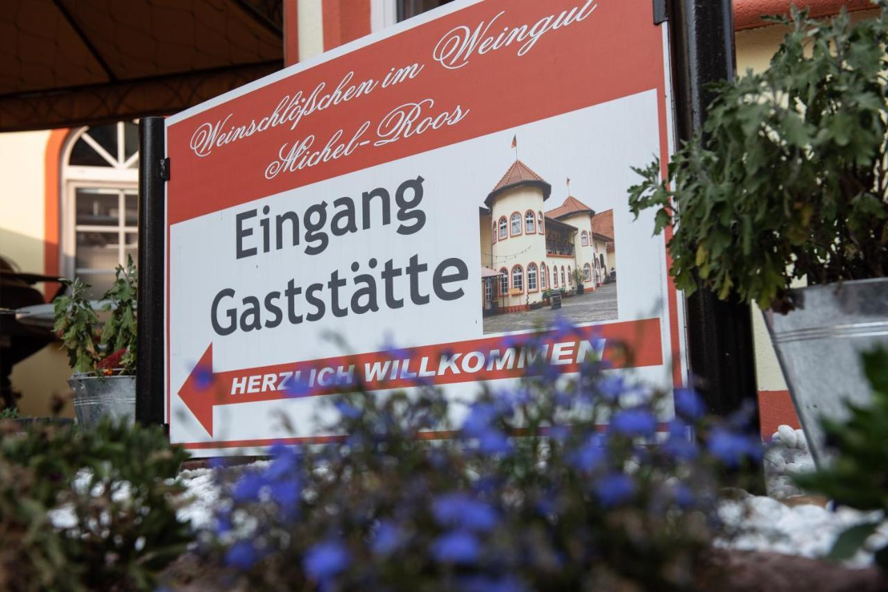 Weinschloesschen Im Weingut Roos Ilbesheim Exterior foto